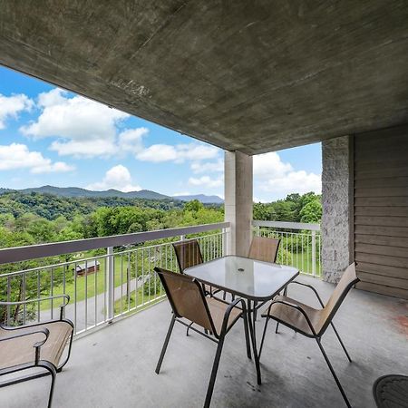 Smoky Mountain Dream Whispering Pines 641 Appartement Pigeon Forge Buitenkant foto