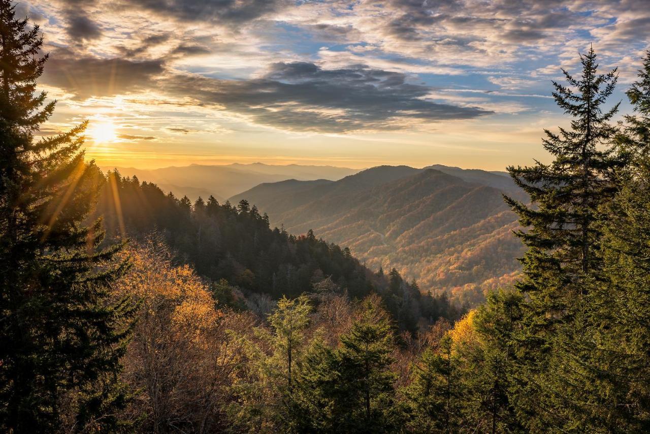 Smoky Mountain Dream Whispering Pines 641 Appartement Pigeon Forge Buitenkant foto